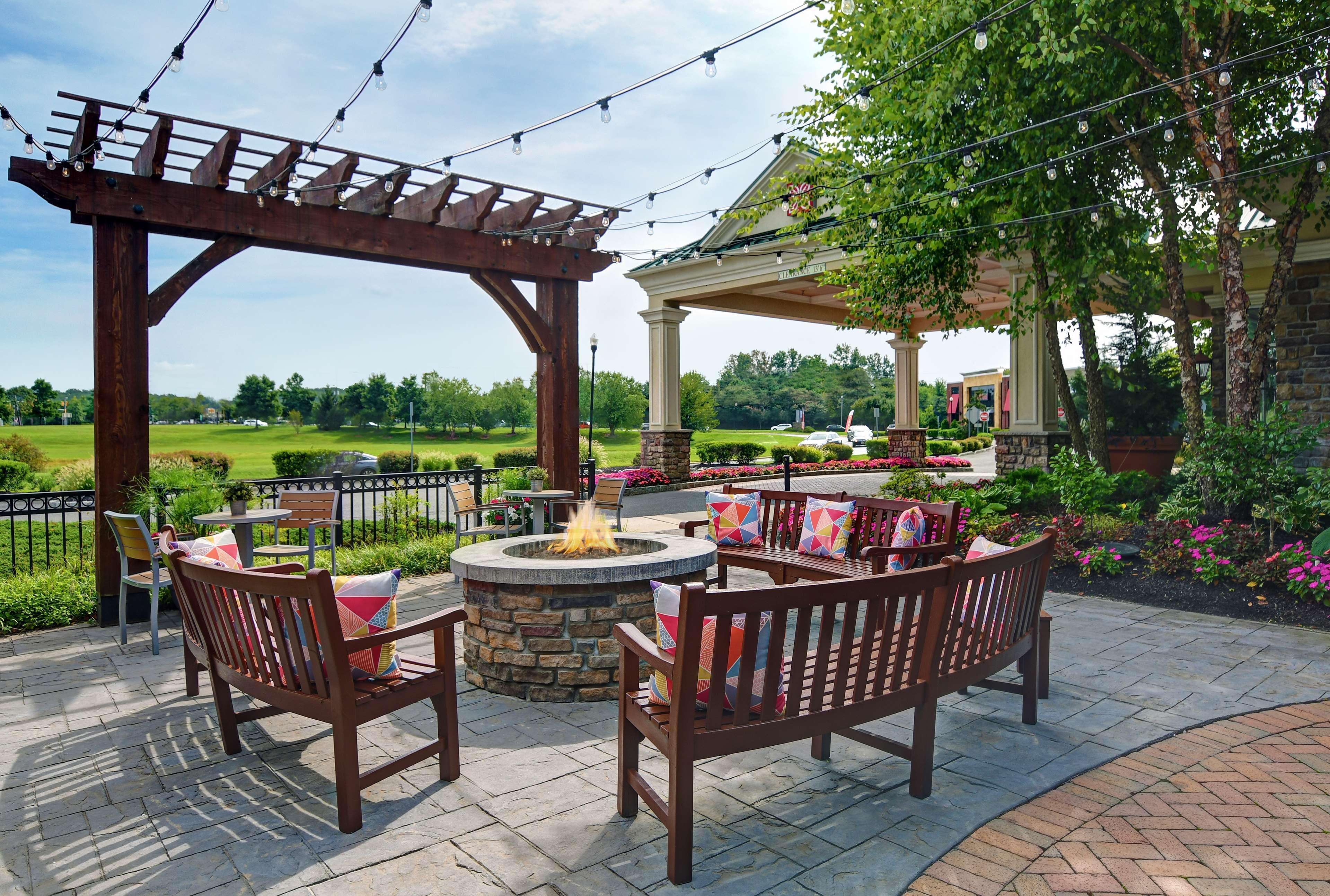 Hilton Garden Inn Hamilton Bordentown Eksteriør billede